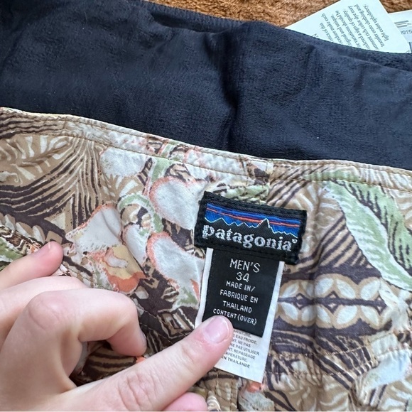 Patagonia men’s wavefarer board shorts vintage y2k Hawaiian printed size 34 - Picture 2 of 4